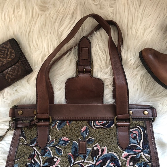 RARE Fossil Re-issue Weekender Satchel in Green Floral Rose - Picture 4 of 13